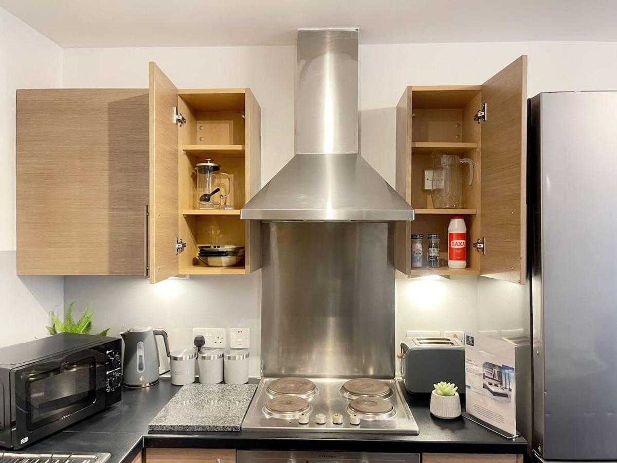 Cityfront Cosy Apt Near City Centre & Etihad Stadium, Free Parking Manchester Exterior photo