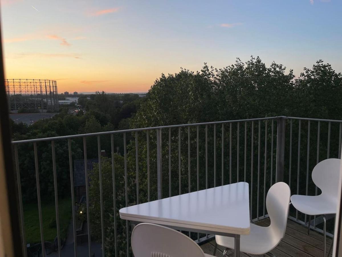 Cityfront Cosy Apt Near City Centre & Etihad Stadium, Free Parking Manchester Exterior photo